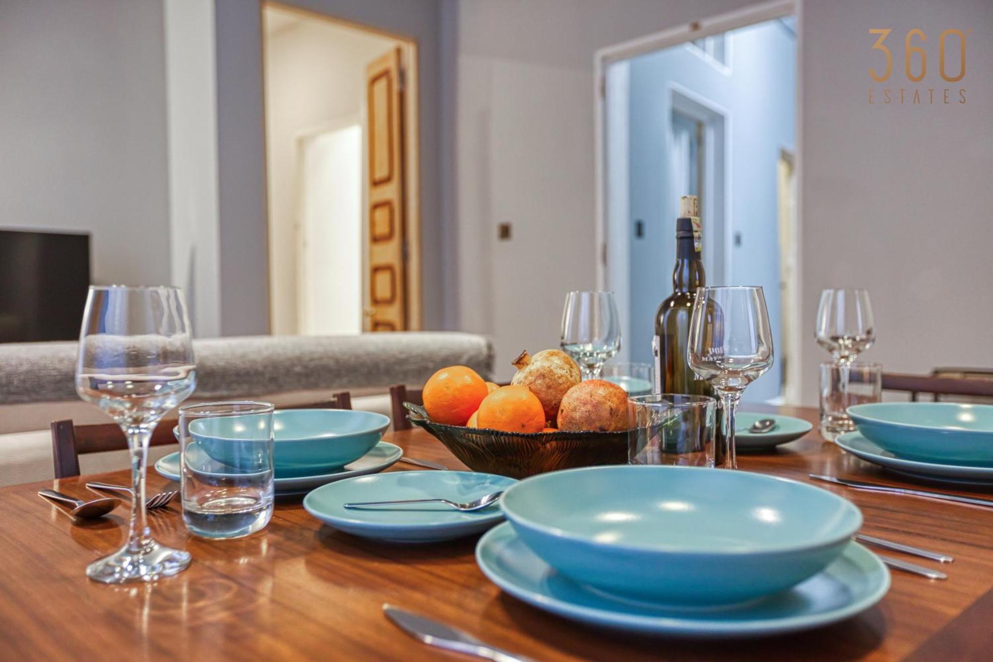 Designer Finish, 2br With Smart Tv & Wifi By 360 Estates Apartment
